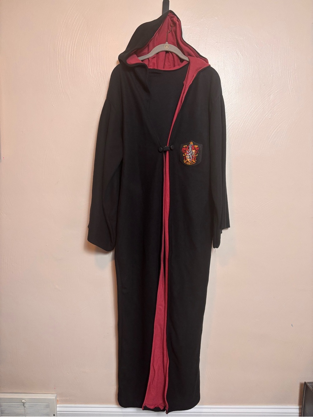 Harry Potter Rubies Adult Gryffindor Robe Costume Hooded Black Burgundy OS